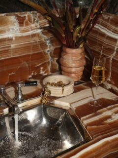 Bathroom sinks hit different 🚽